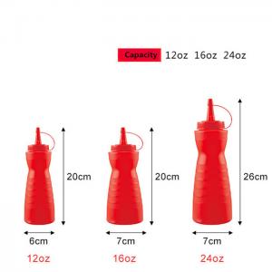 China LDPE Squeezy Empty Condiment Bottles 500ml Sauce Bottles With Flip Top Cap on sale