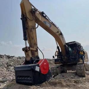 China 3.5 Ton Digger Crusher Bucket Hardox 400 Excavator Rock Crusher on sale