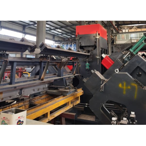 Stepless CNC Angle Line Holistic CNC Movement And Accurate Hole Drilling In Angle Steel Tower Industry