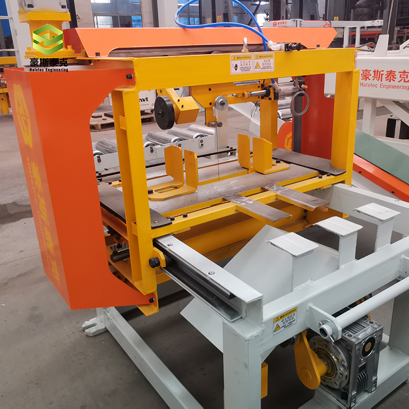 Fully automatic brick cutting machine, precision clay strip cutting equipment, special brick cutting machine for brick and tile production lines.
