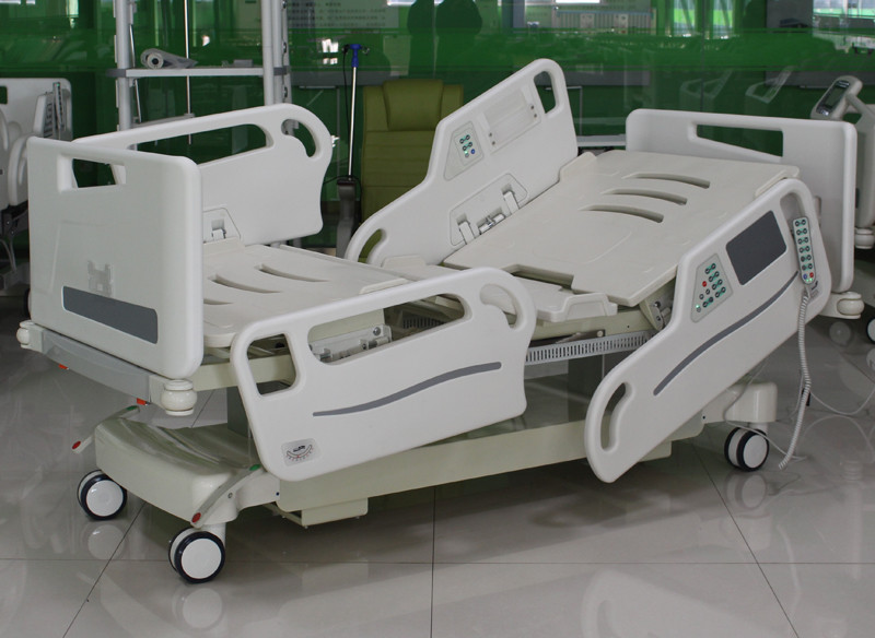 Electric Acute Care Hospital Beds For Critical Care And Monitoring 3 Columns Adjustment