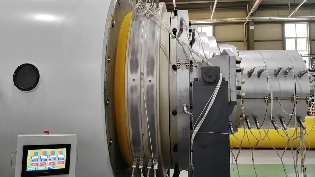 HDPE Outer Casing Jacket Pipe PU Foam Preinsulated Pipe Cover Extrusion Line
