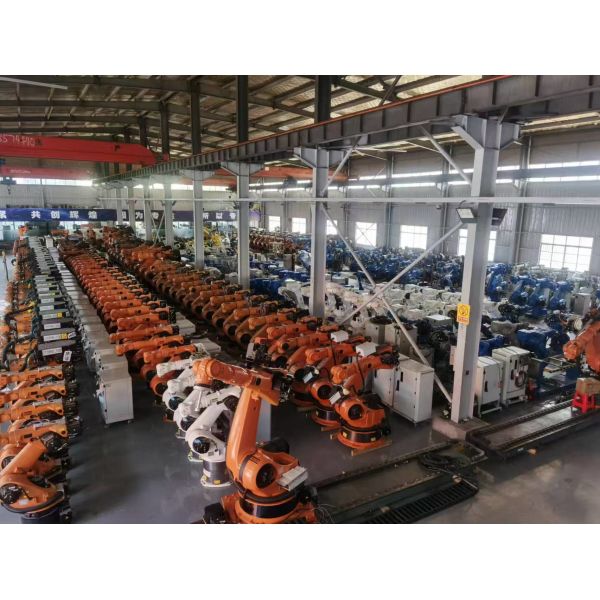 KUKA KR240 R2700 Prime KRC4 Controller 6-Axis Palletizing Robot The Perfect Combination 2700mm reach 240kg payload