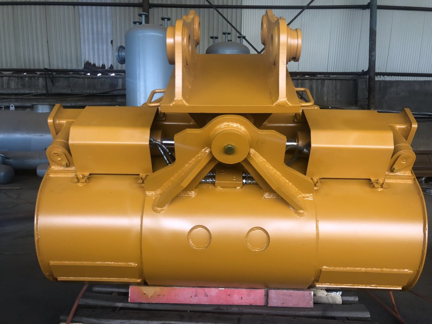 High Strength Steel Q355B NM400 Excavator Tilt Bucket 0.1-5 CBM Capacity