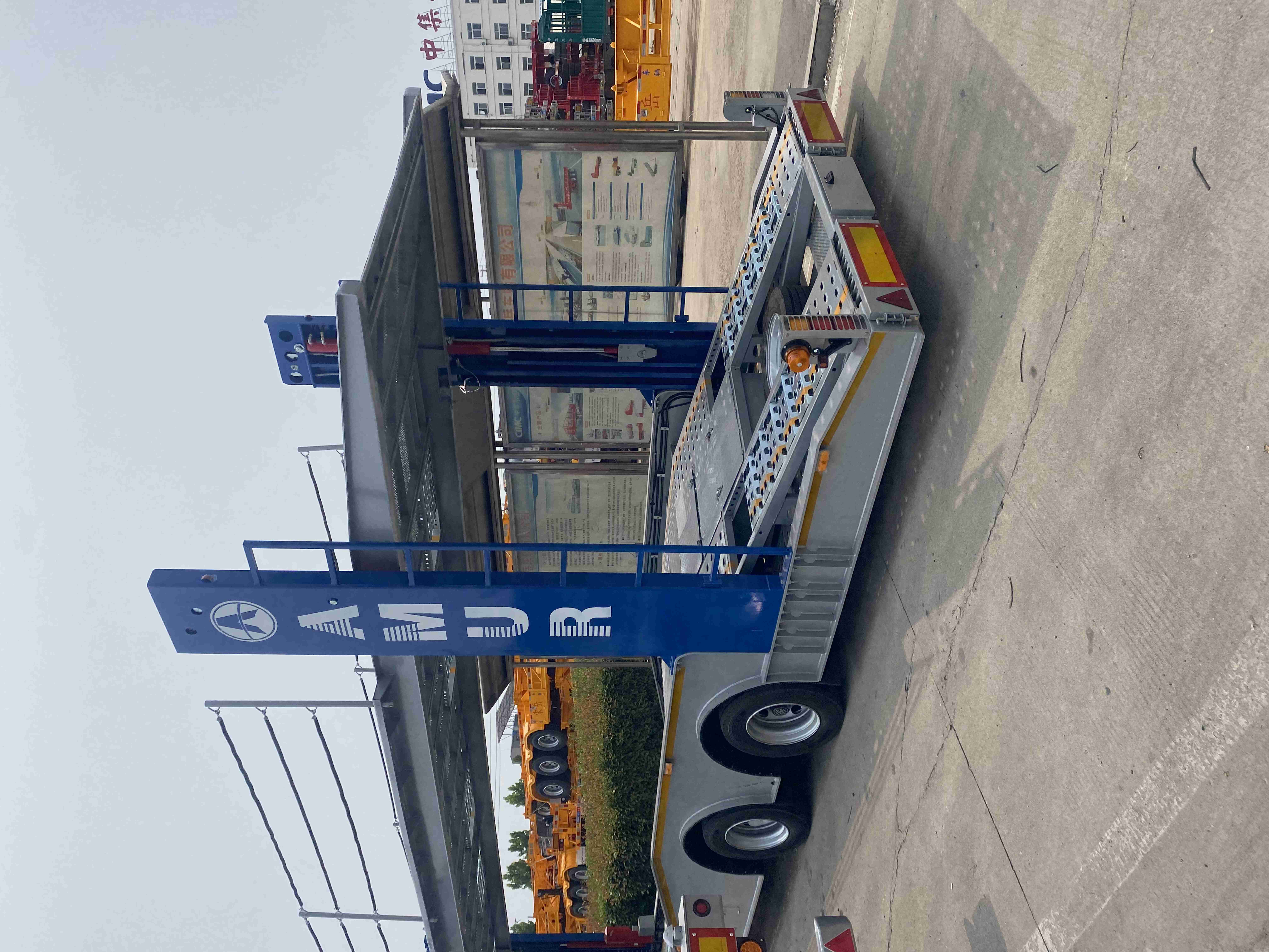 CIMC 2 or 3 Axles Car carrier Transport Semi Truck Trailer 9 Car Transport Vehicle Semi Trailer factory direct for Sale