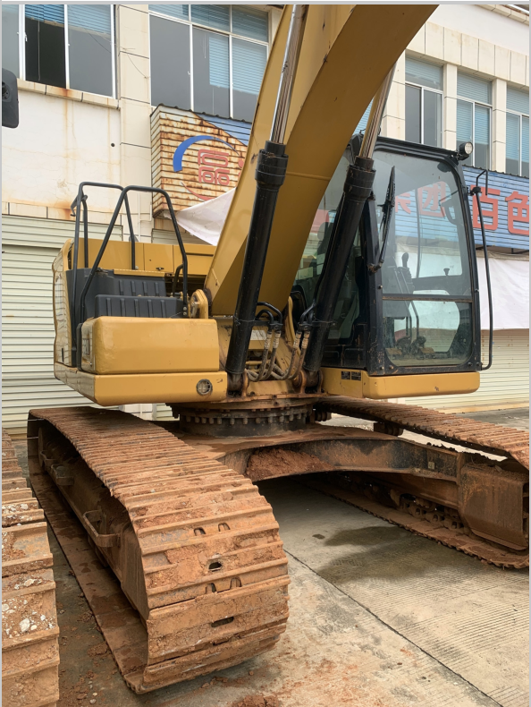 1.0-1.5m3 Bucket Capacity 2020 Used Cat 320GC Crawler Excavator for Your Requirements