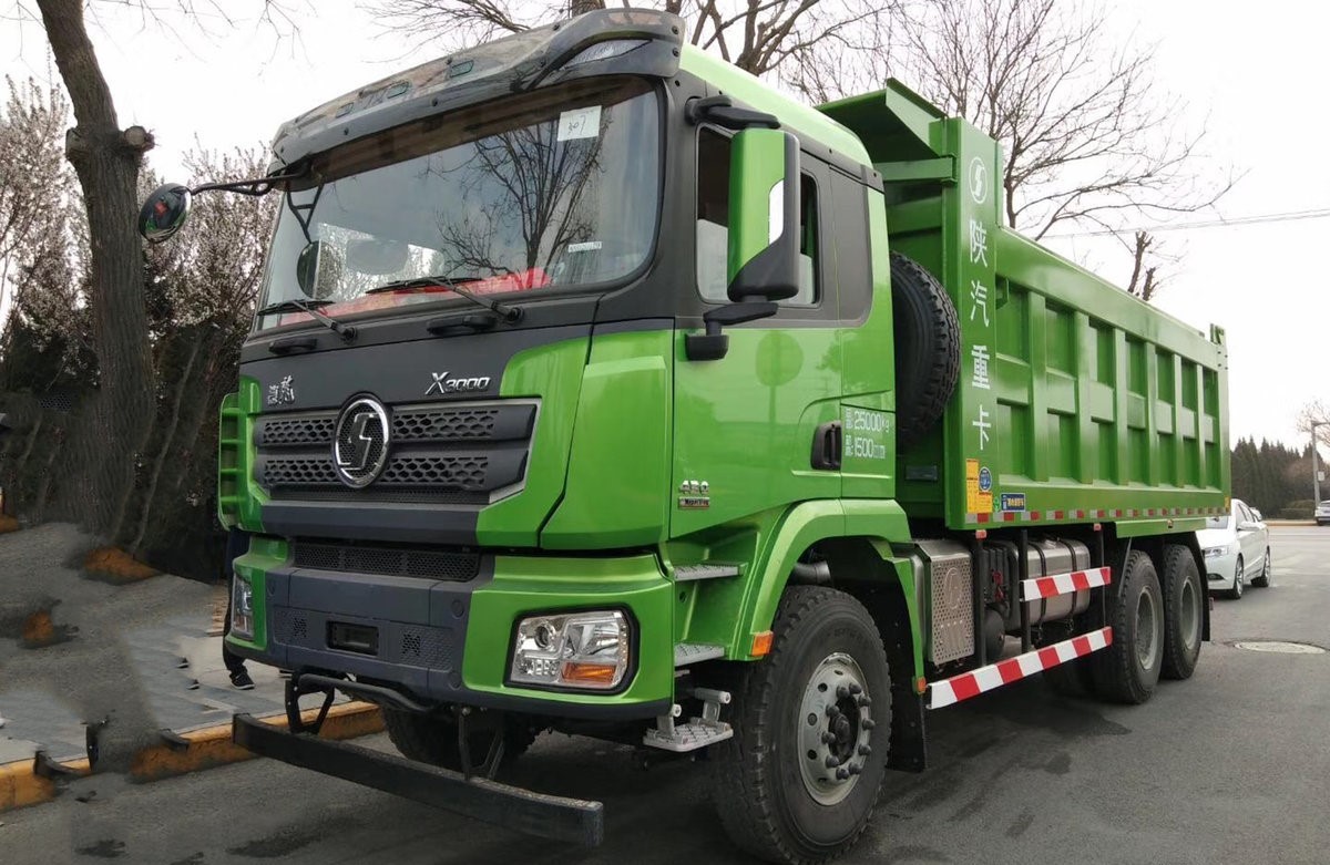 8x4 Enhanced Version Shacman Dump Truck With Upgraded Rear Leaf Spring And Wheel Rim