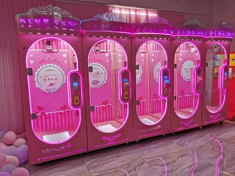 Dreamland factory coin operated cut ur prize vending machine bill acceptor ICT pink date big toys game machine