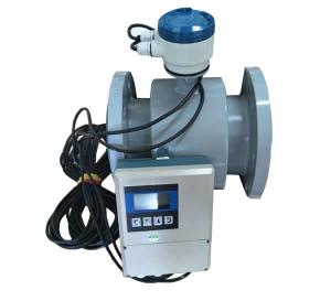 China 4-20mA dn50 sea water flow sensor flowmeter electromagnetic fluid flow meter on sale