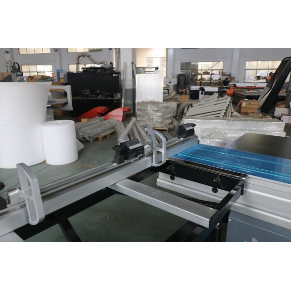 accuracy Sliding Table Saw for Customized Voltage within Precision Woodworking Market