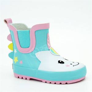 Quality Anti Impact Printed Rain Boots , ISO14001 Girls Ankle Rain Boots wholesale