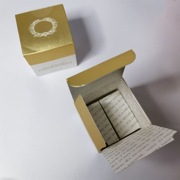CMYK Die Cut Packaging Box Offset Printing Kraft Gift Box Embossing