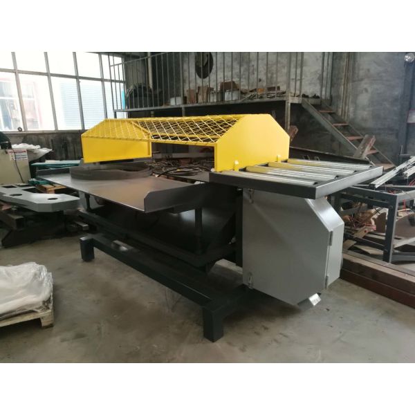 Pallet Dismantling machine wood band saw horizontal pallet stripping sawmill
