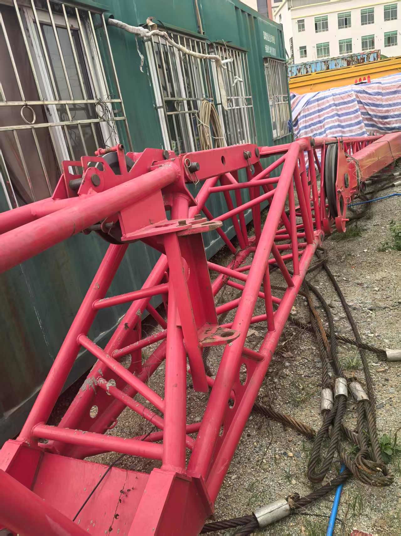 110 Tons Mobile Truck Crane with High Operating Efficiency and 73 Meters Max Working Height