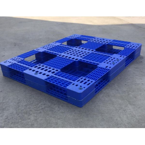 Large size heavy duty flat racking hygienic Food Grade Cold Storage Use 3 Skids Plastic Pallet