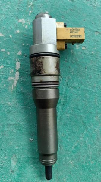 160418009 111050611 143155970 102920405 144247622 In Multiple Original PACCAR