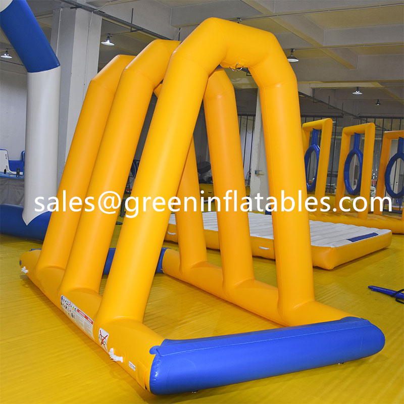 Aqua Big Large Scale Inflatable Entertainment Facilities Splashing Castle equipment Inflatable Floating Water Park Big