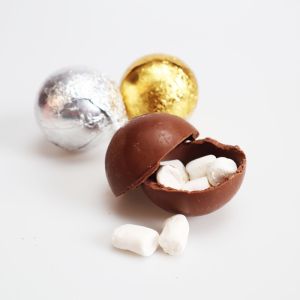 Buy cheap Milk Chocolate Stuffed Marshmallows Cocoa Butter Chocolate Bomb Brown from wholesalers