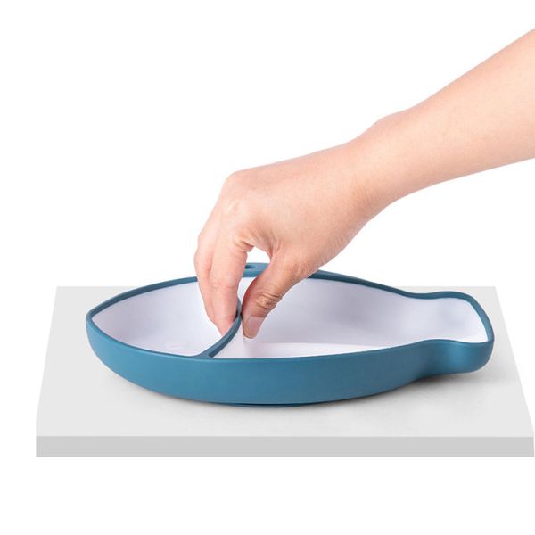 Modern Fish Shaped Dinner Plates Silicone Baby Feeding Utensils Customized