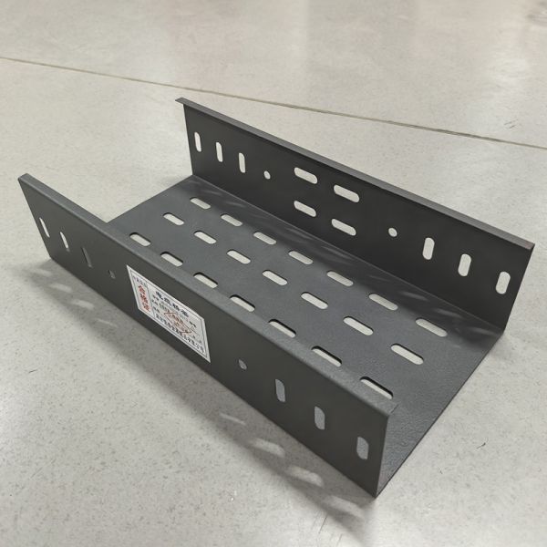 High Impact Fireproof Cable Tray Wall Mounted High Humidity Environment Grade A
