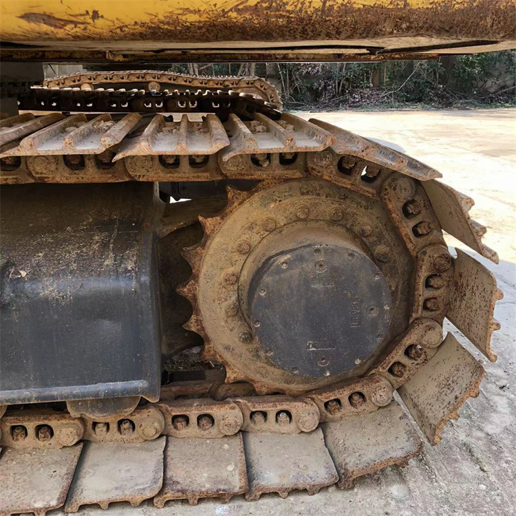 13 Ton Used Komatsu PC130-7 Crawler Excavator with Original Hydraulic Pump in Shanghai