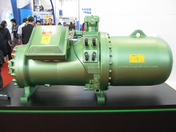 Cheap Green And Big  Screw Compressor With R-22 R-134a R407C , CSW7583-100(Y) for sale