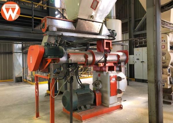 Livestock Animal Feed Manufacturing Plant , Cooler Machine Pellet Making