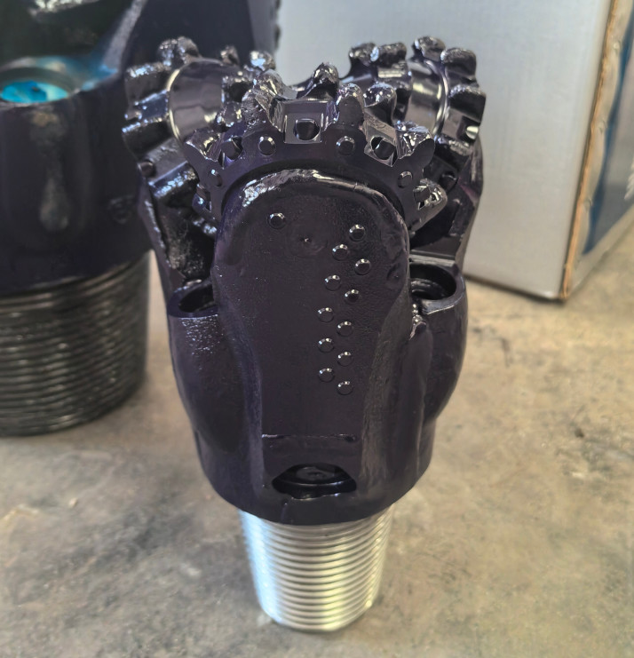 API Standard Mill Tooth Steel Tooth Tricone Bit